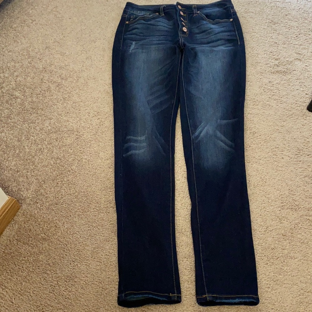 Like New! KanCan High rise 5 button Skinny Jeans